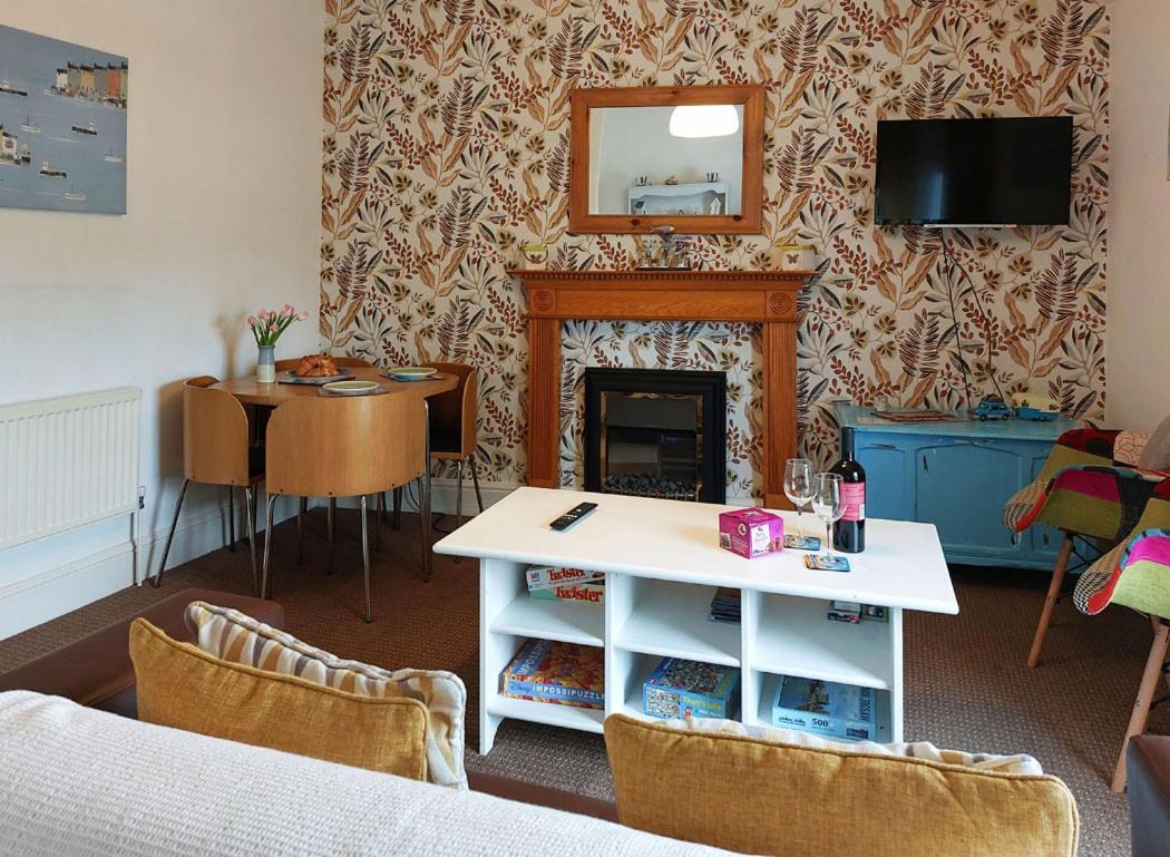 Salt Marsh Apartment تيوين المظهر الخارجي الصورة