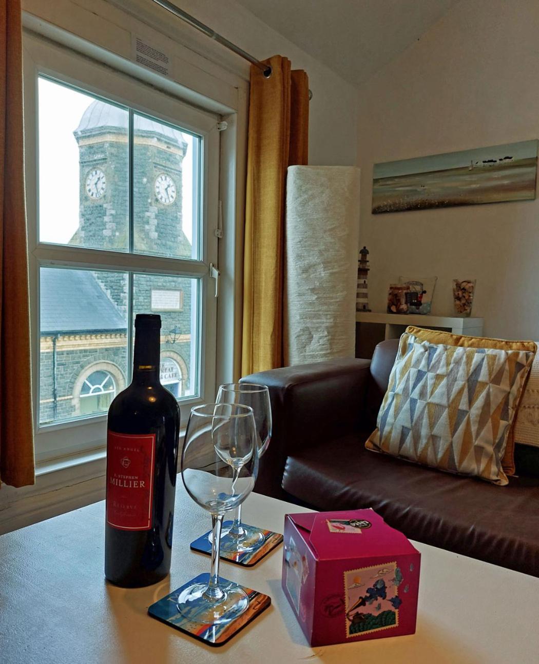 Salt Marsh Apartment تيوين المظهر الخارجي الصورة